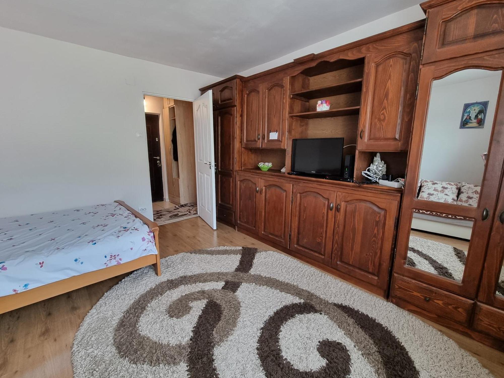 Апартаменты Garsoniera Emilia Кымпулунг-Молдовенеск Экстерьер фото